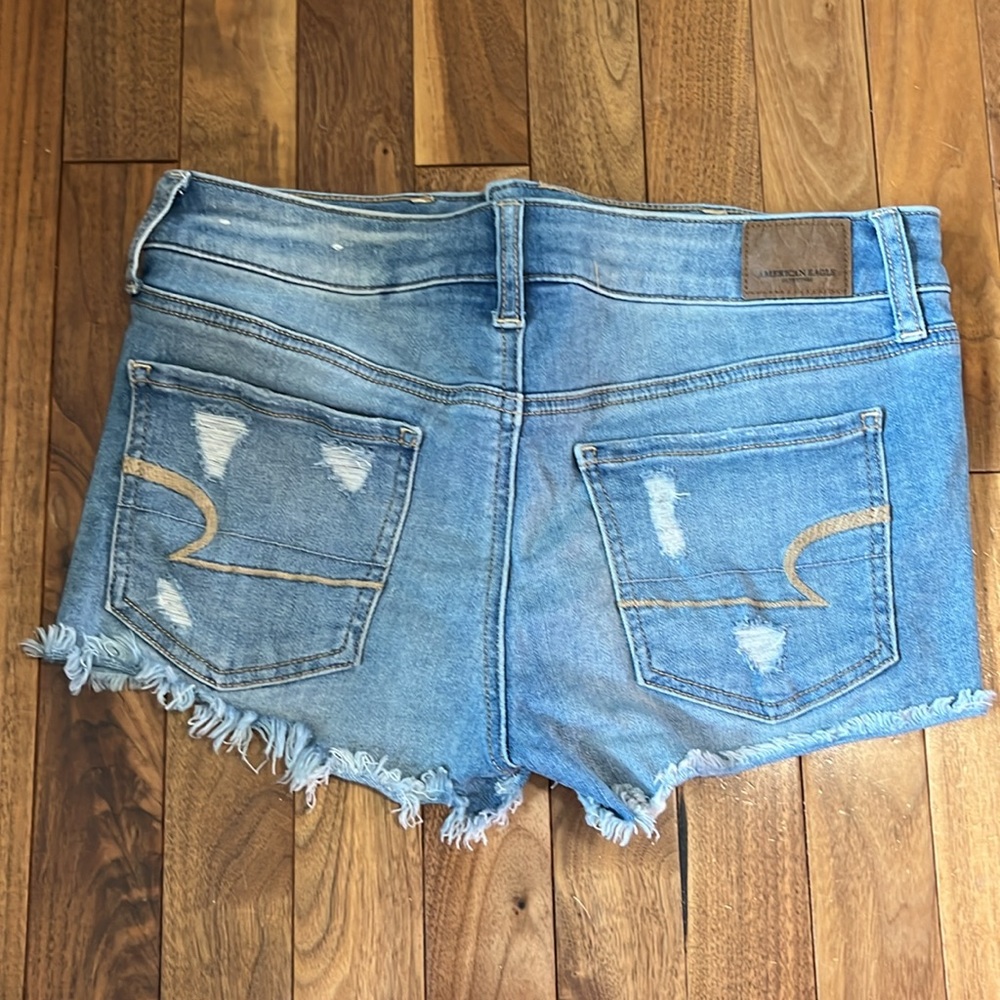AE Shortie - Picture 2 of 4